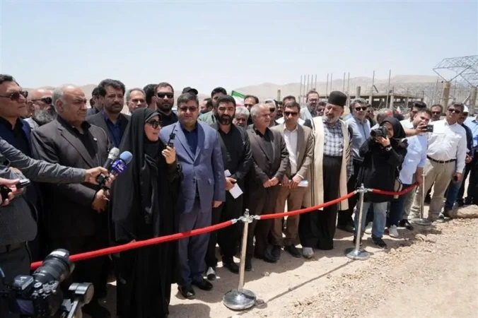 ریل گذاری راه آهن شهركرد با ریل ذوب آهن اصفهان