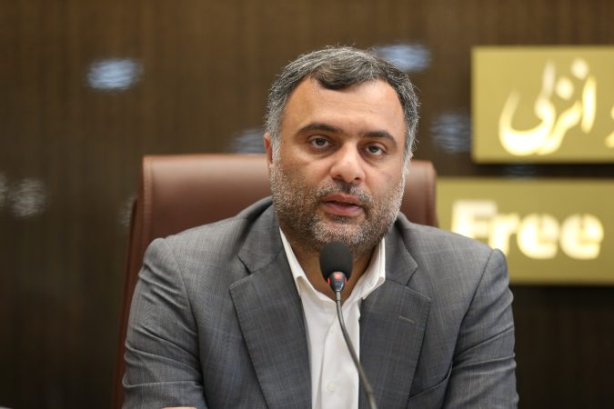 رئیس فراکسیون مناطق آزاد مجلس شورای اسلامی: جلساتی با حضور وزرا و مسئولین عالی‌رتبه دولتی و نمایندگان بخش خصوصی منطقه آزاد انزلی در مجلس برگزار می‌شود