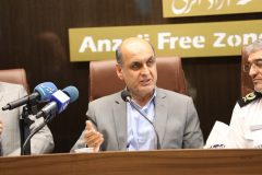 استاندار گیلان در مراسم رونمایی از خودروهای پلاک موقت منطقه آزاد انزلی: افزایش تردد خودرو پلاك منطقه باعث كاهش مصرف سوخت، آلودگی هوا، و افزایش ایمنی جاده‌های استان می‌شود