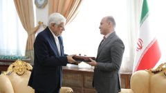 تقدیر عارف از مدیرعامل هلدینگ نفت و گاز پارسیان