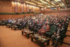 ذوب‌آهن اصفهان یك لشكر جهاد در میدان تولید است