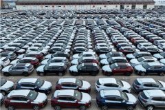 مصوبه واردات خودروهای نو و کارکرده به گمرکات ابلاغ شد