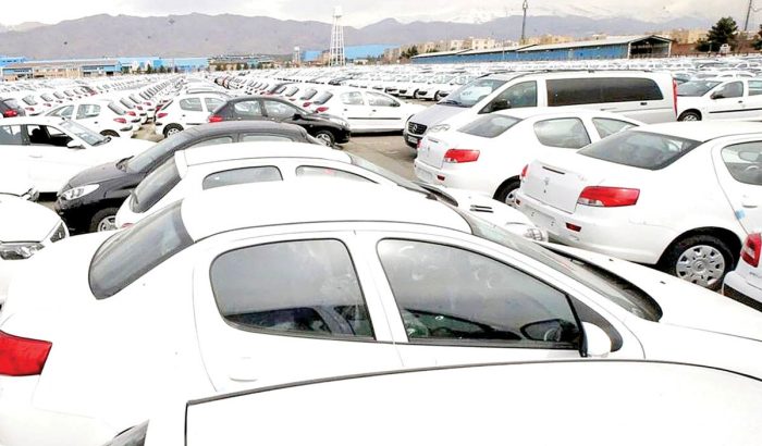 پیشنهاد تعیین قیمت توسط خودروساز تحت نظارت شورای رقابت